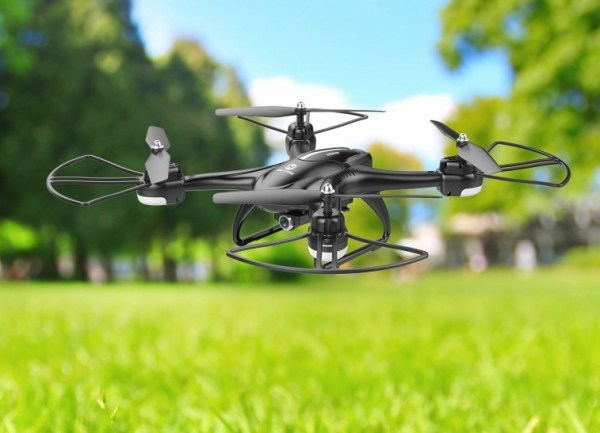 Holy-Stone-HS200D-FPV-RC-Video-Camera-Drone.jpg