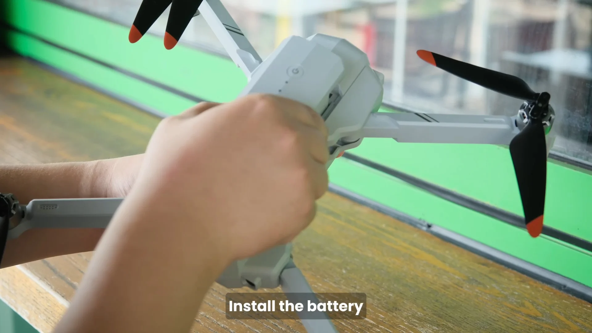 06-install-flight-battery.webp